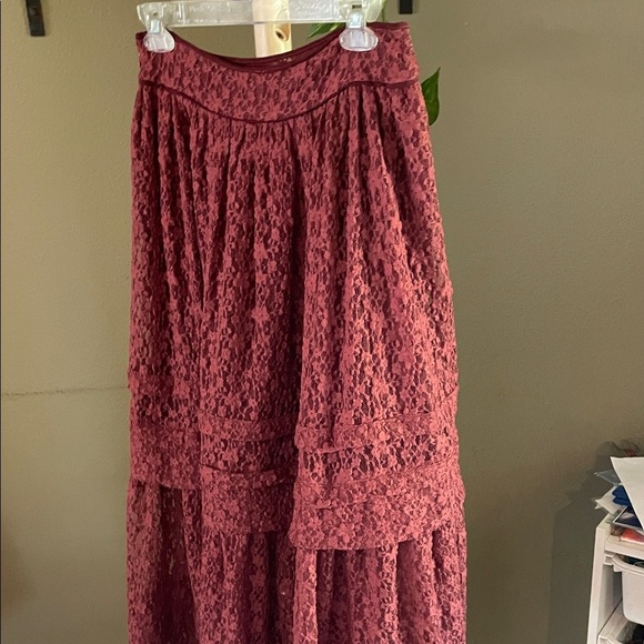 Free People Burgundy Lace set - Picture 8 of 9